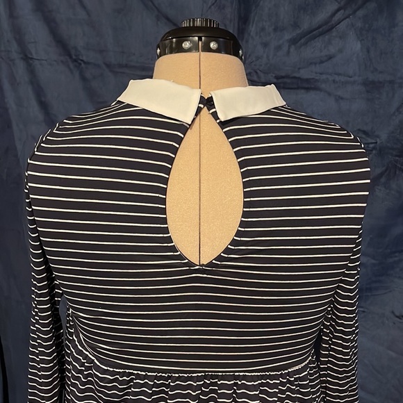 Navy and white striped nursing dress - Picture 3 of 5